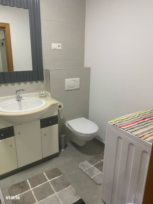 Inchiriez Apartament 2 camere, Zona Grigore Balan,250 Euro