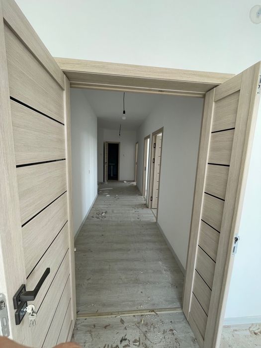 Мастер установка дверей