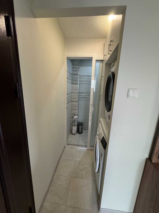 Продава се Тристаен апартамент в Пловдив, Южен - 68 кв.м за 2059 €/кв.м - Снимка #8