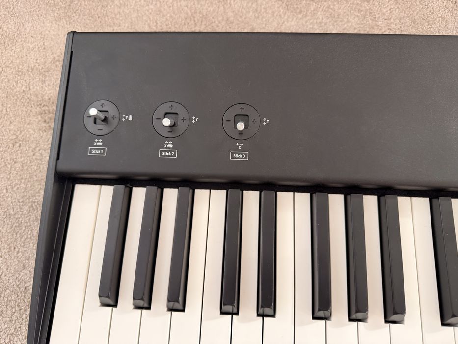 Studiologic SL73 Studio – claviatură hammer, ca nouă, foarte puțin folosită