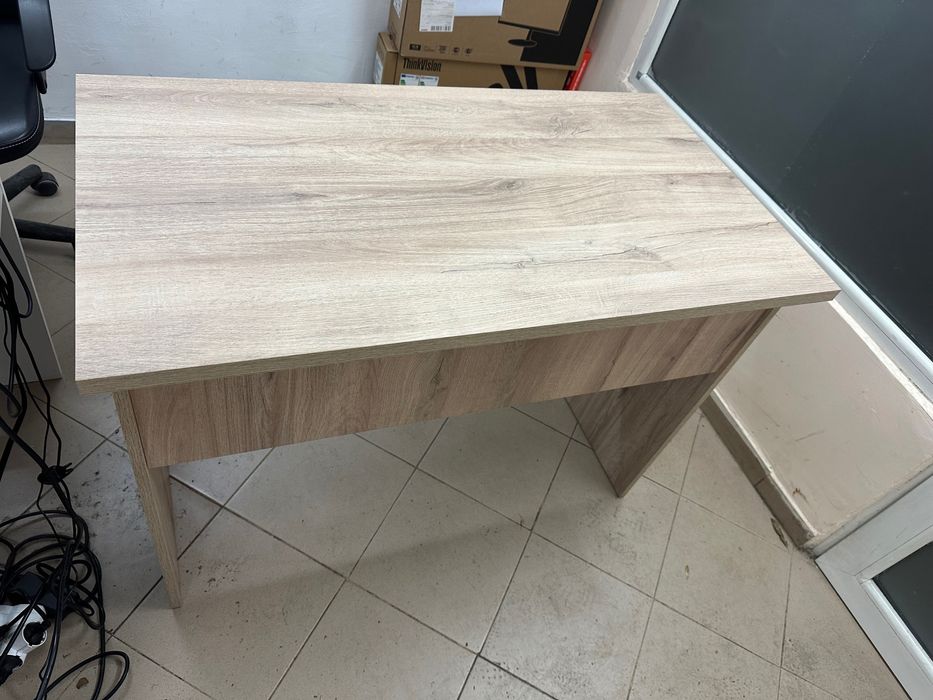 Бюро, 138х58х75 см