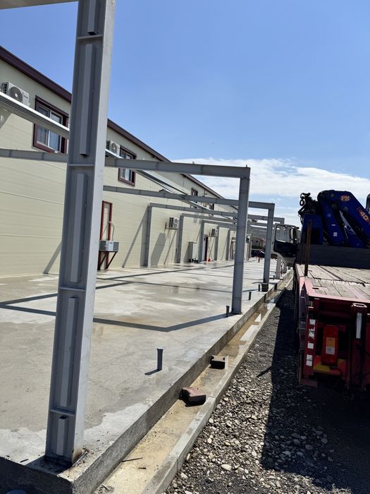 Inchiriez MACARA 17 tone cu platforma ( hiab)