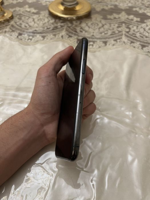 Iphone 11pro sotiladi