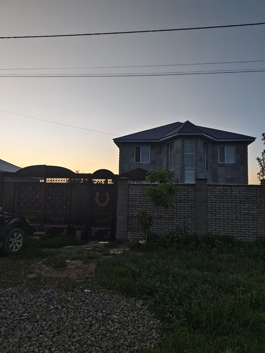Продам коттедж ,