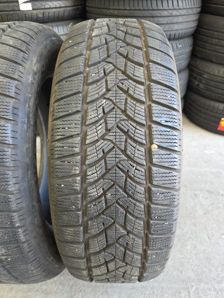 235/60/18 DUNLOP 2бр