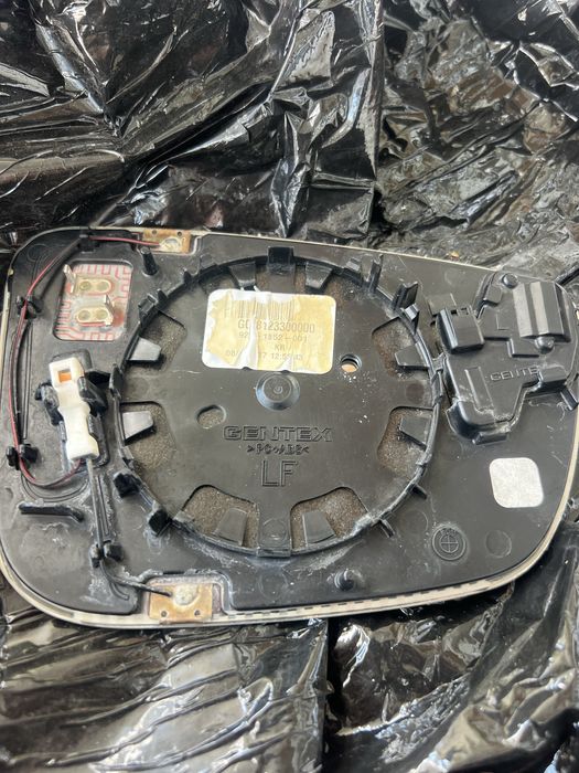 Бмв 5 серия г30 стъкло огледало