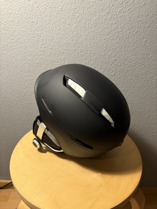 Casca Anon Auburn Marble Black 2022