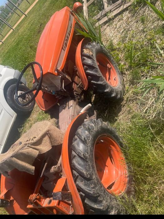 Tractoras Antonio carraro