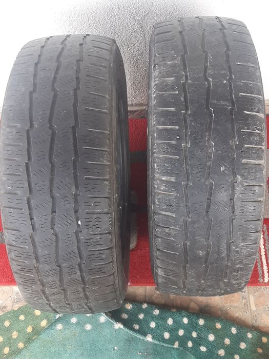 Anvelope 215/70/ 16 . Set ș.i 205/65/16 .C două.