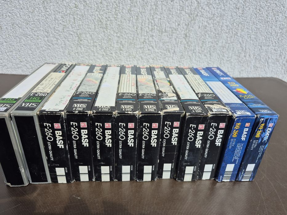 Vând Lot casete video VHS originale Basf, Emtec,PDM de 260 minute colectie de filme diferite genuri