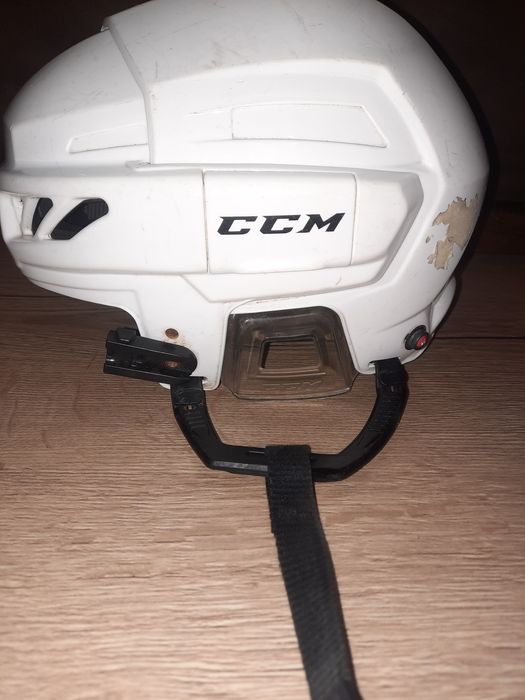 Хоккейный шлем ccm