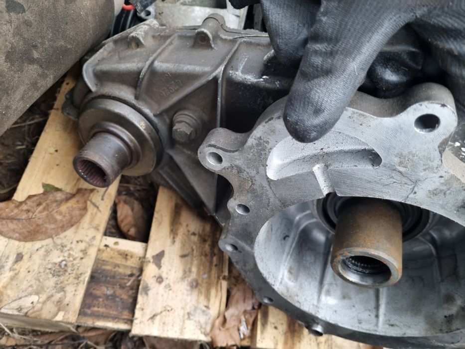 Раздатка зя Бмв Х5 Е53 3.0 д 184 коня автомат 2003г