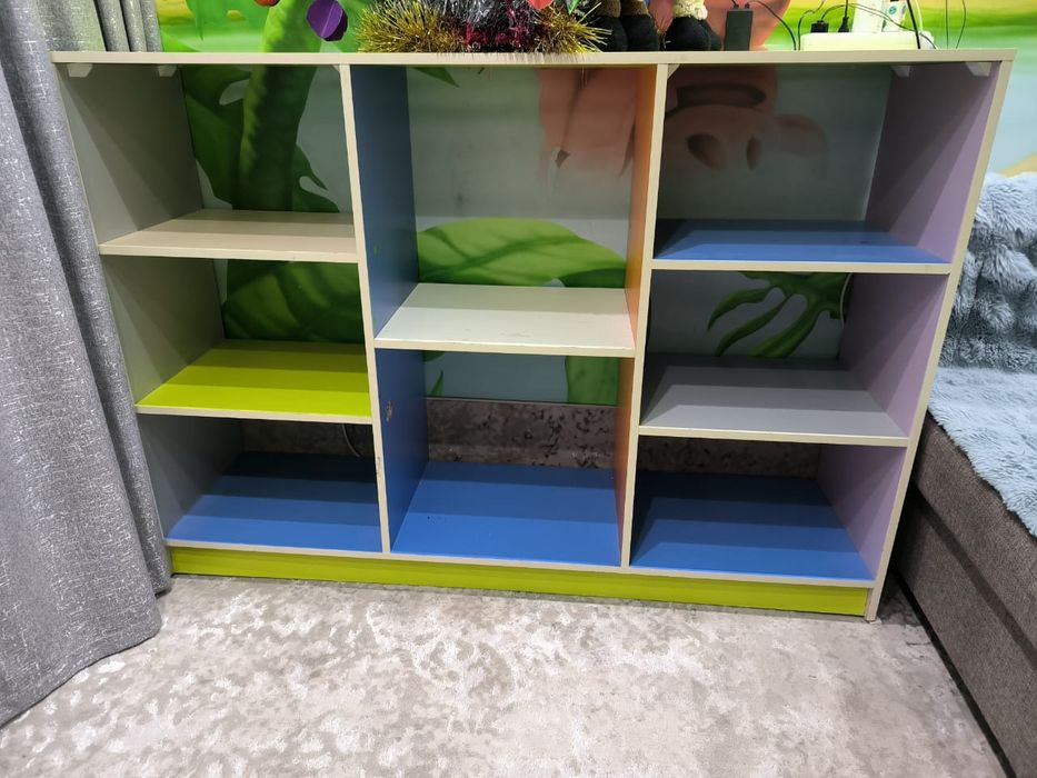 Продается стеллаж в хорошем состоянии