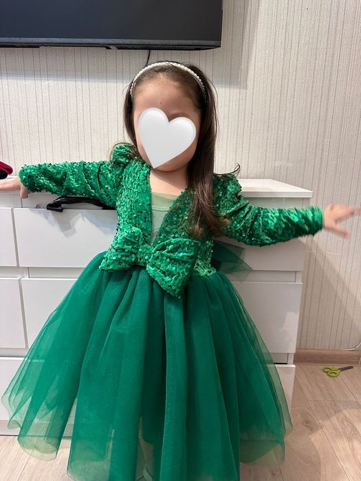 Продам платье . В отличном состоянии