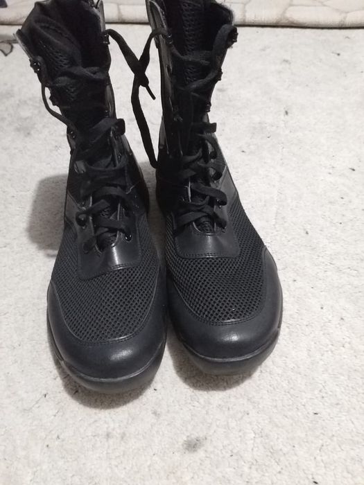 Берцы продам продам