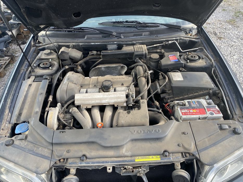 VOLVO S40 2.0T 200к.с на ЧАСТИ, Волво