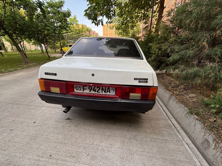 Vaz lada 21099 год 1993