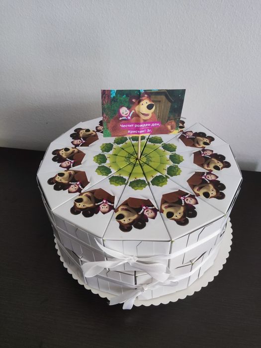 Картонена торта с различни мотиви
