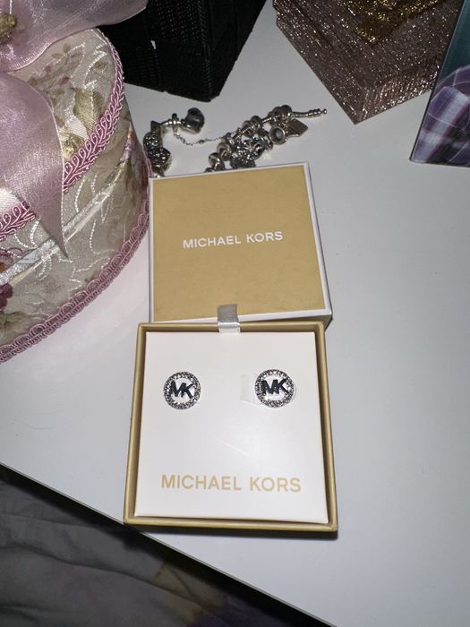 Обеци Michael Kors- чисто нови