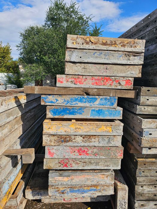 Продам опалубку в наличие и под заказ
