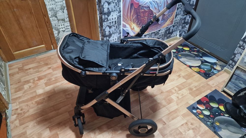 Коляска, в отличном состоянии!