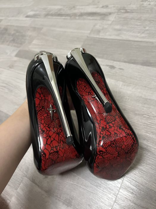 cesare paciotti токчета