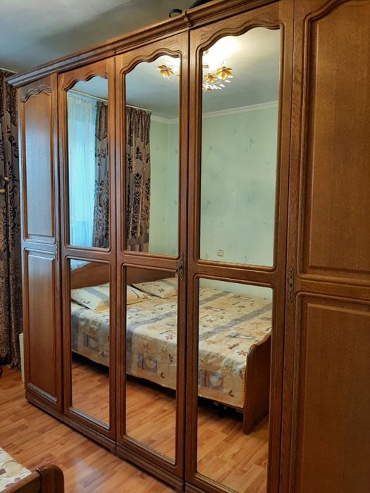 Спальный гарнитур из дерева (Беларусь)