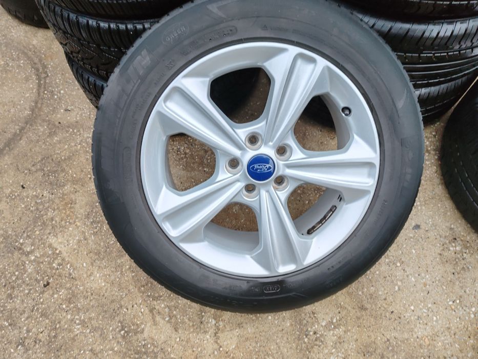Ford Kuga, Форд 17 цола
