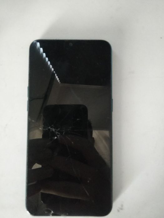 продам телефон  оппо