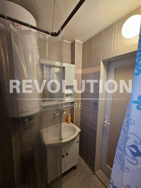 Дава се под наем Тристаен апартамент в Варна, Аспарухово - 70 кв.м за 475 € - Снимка #12