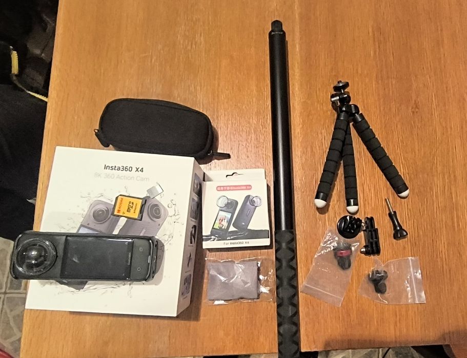 Insta360   X4 nouă
