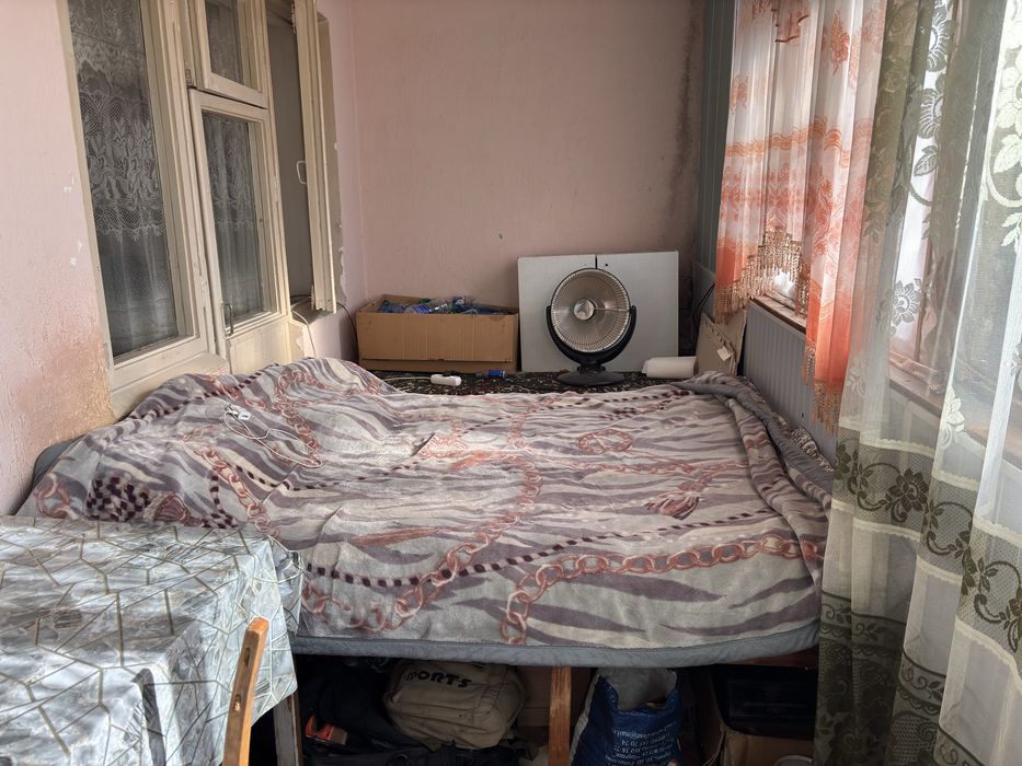 Продаётся 2 комнатная квартира