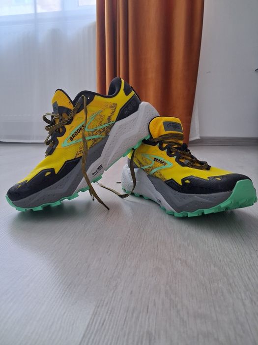Vând Adidas  Brooks Caldera nr 42.5 Noi fără eticheta Barbati