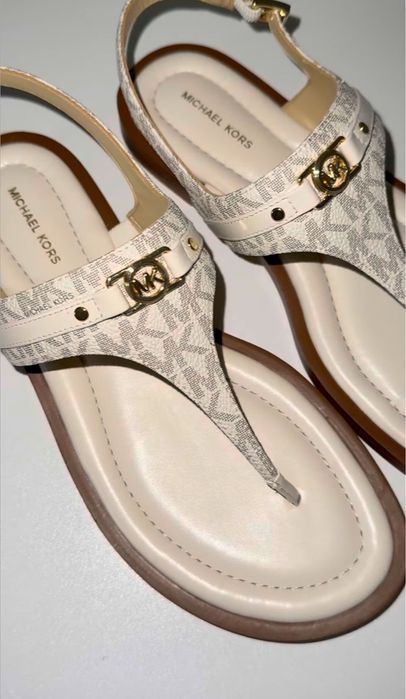 Обувь разная новая