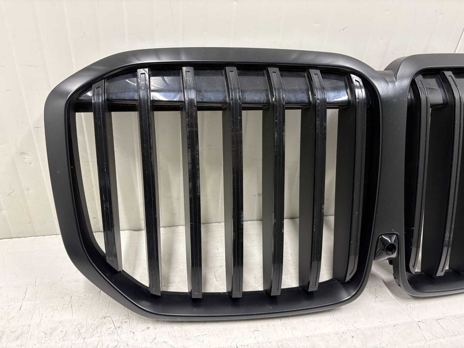 Бъбреци декоративна решетка грилове за БМВ Х7 Г07 BMW X7 G07 LCI ФЕЙС