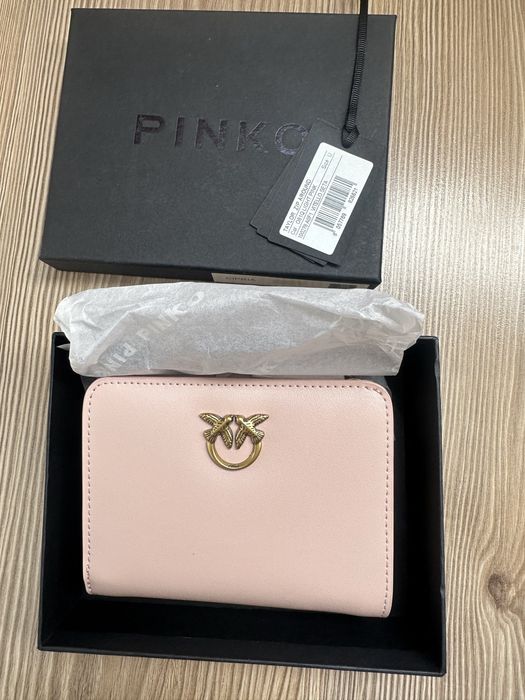 Дамски портфейл на Pinko в черен и розов цвят
