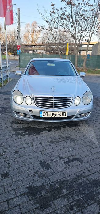 Se vinde mercedes benz e 220cdi