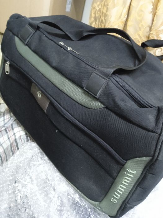 Сумка большая.ручная.черная.матерчатая размер длина 70 ширина 40, выса