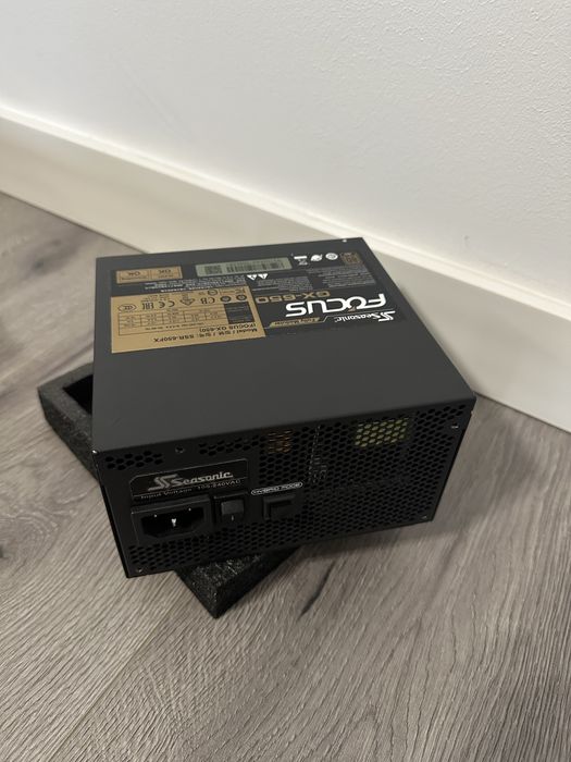 Sursa Seasonic Focus GX, 80+ Gold, 650W