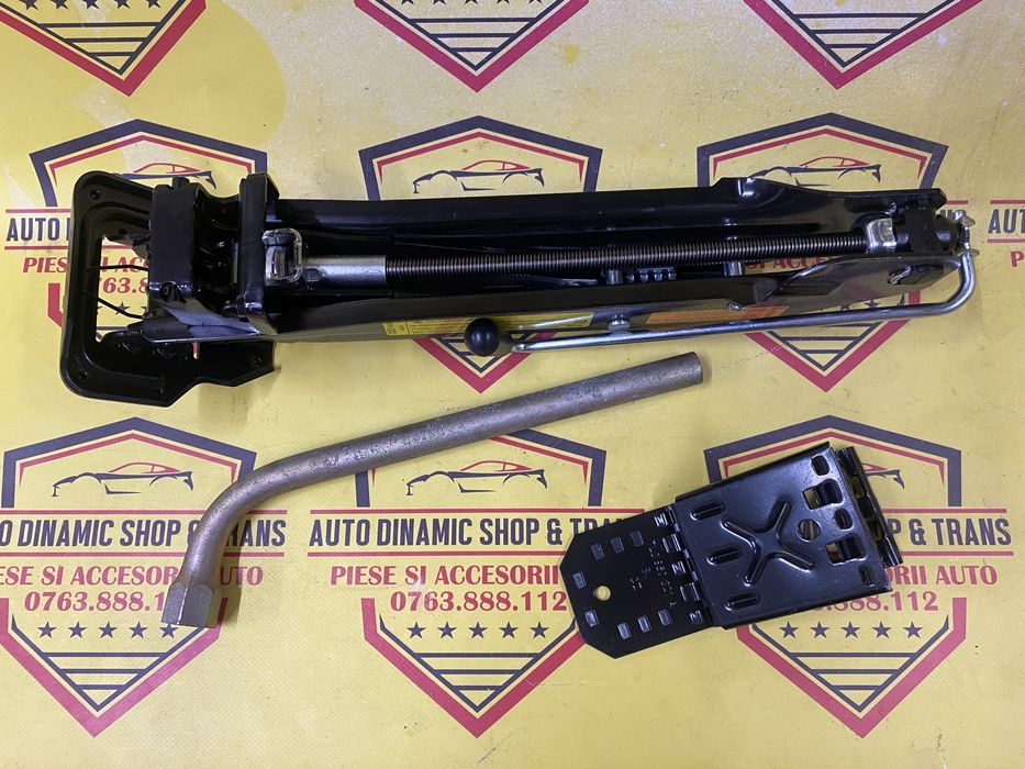 Cric auto original neutilizat OEM Audi Q5 8R  compatibil si cu : Vw Touareg 7LA 7L6 Audi Q7 4L