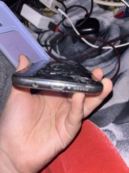 Продам Redmi Note 8 Pro на запчасти или можно купить и востановить