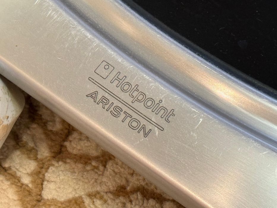 Варочная панель комбинированная марки Аристон