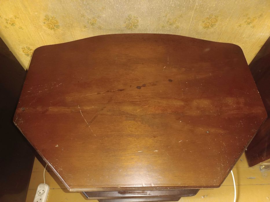 трюмо сервант и столик