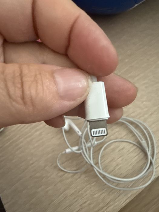 Наушник оригинал от iPhone 11 Pro Max