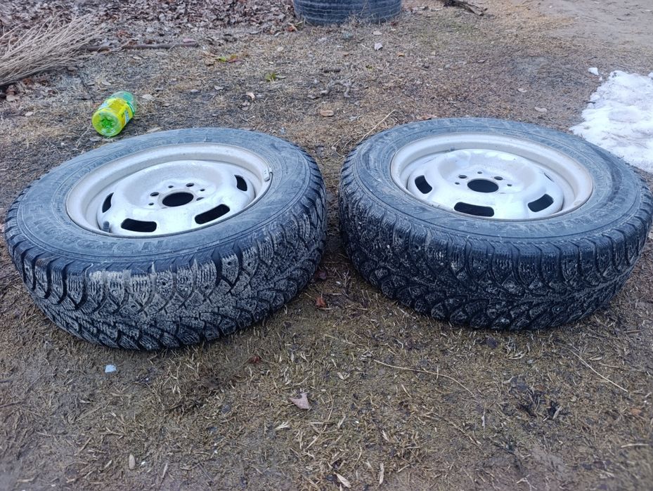 R13 зимний 2шт..