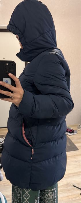 Продам женскую куртку