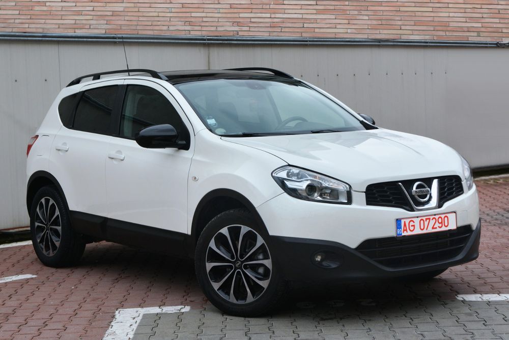 Nissan Qashqai Tekna 2014 1.6Dci 130CP Alb Perlat Xenon Alcantara
