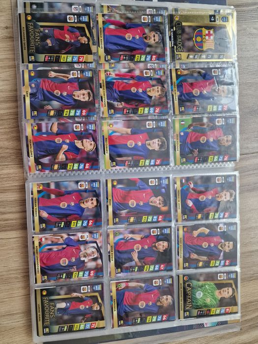 Album Fifa Adrenalyn 2025. Complet
