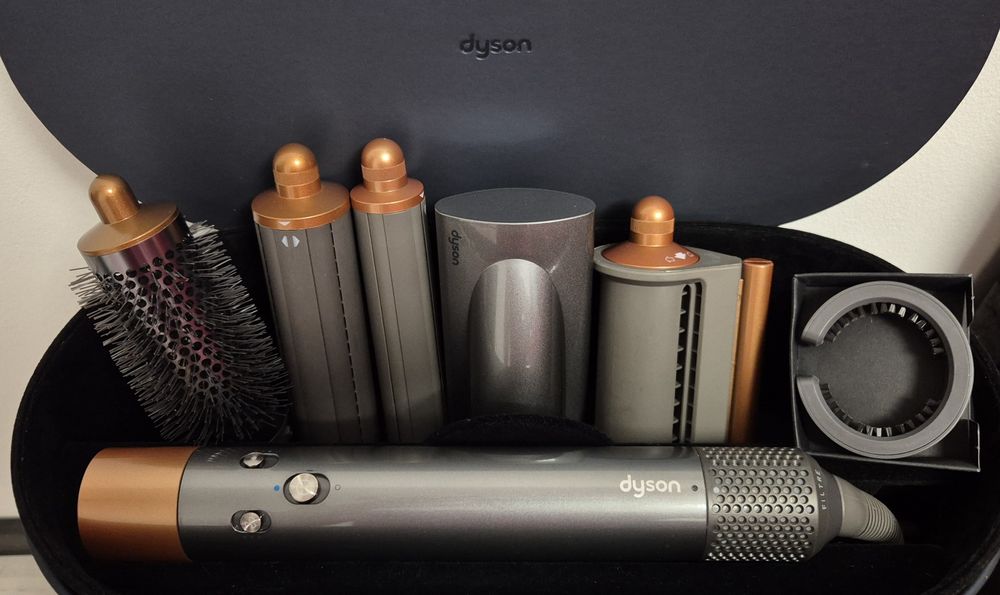 Продам  фен  дайсон Dyson