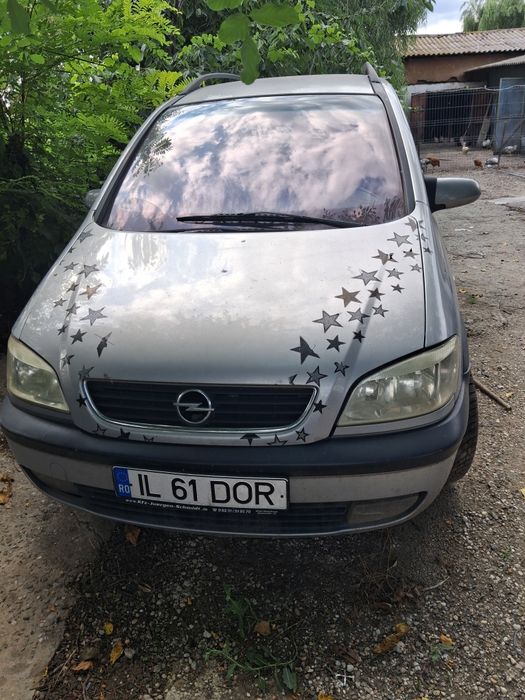 De vânzare: Opel Zafira 2002, 1.8 Benzină și GPL